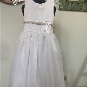 Brand new Joan Calabrese for Mon Cheri flower girl or First Holy Communion.